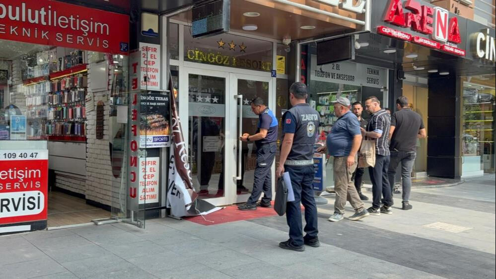 فندق يُغلق فجأة في كيرشهير.. ولافتة غامضة تثير الجدل! 1