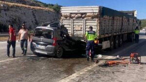 حادث مأساوي يهز مرسين.. عائلة تُفنى في لحظات!