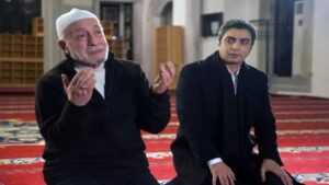 تصريحات صادمة من “عمر بابا” عن “وادي الذئاب”: “بالكاد أنقذت نفسي”