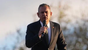 أوزغور أوزيل: ندعم تركيا خالية من الإرهاب والانقلابات!