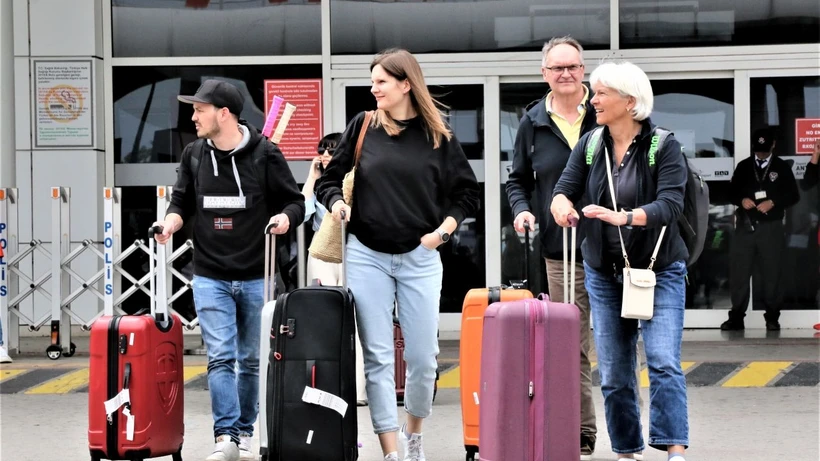 زحام غير مسبوق في أنطاليا.. ماذا يحدث في عاصمة السياحة التركية؟ 9