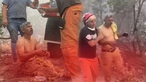 “أنا أحترق.. أعطوني الماء”.. زوجة عامل الغابات الناجي من حريق أفيون التركية تنشر صورة مؤلمة