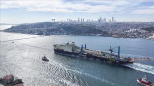 إسطنبول.. أكثر من 19 ألف سفينة تعبر مضيق البوسفور في 6 أشهر