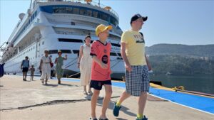 سفينة فاخرة من سوتشي إلى أماصرا التركية