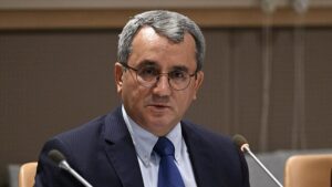 تركيا: الحكومة المركزية لا غنى عنها من أجل الاستقرار في سوريا