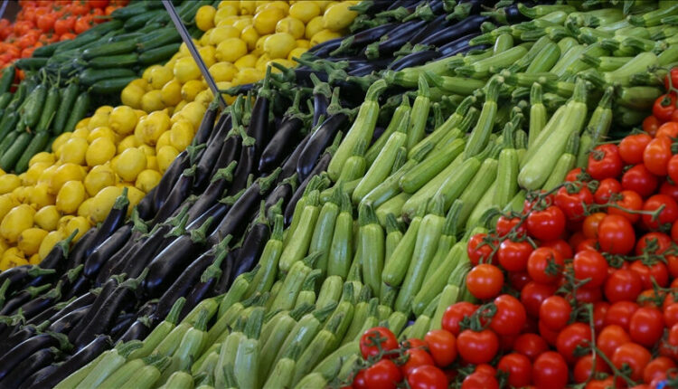 انخفاض كبير بأسعار الخضار في تركيا