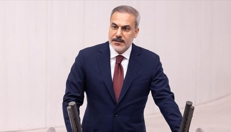 فيدان: الرئيس أردوغان وافق على إلقاء مساعدات لغزة جوا رغم المخاطر