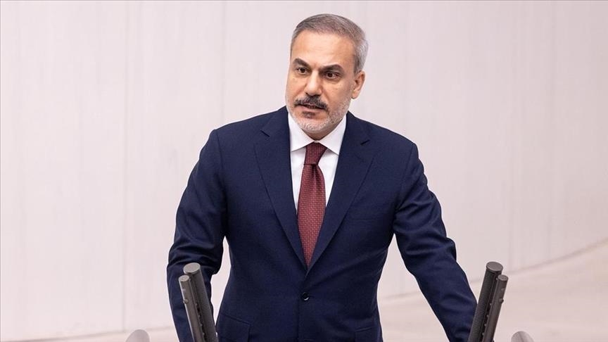 فيدان: الرئيس أردوغان وافق على إلقاء مساعدات لغزة جوا رغم المخاطر