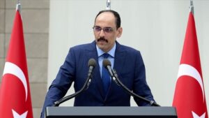 رئيس مخابرات تركيا يزور مصر للمشاركة في مفاوضات وقف إطلاق النار بغزة