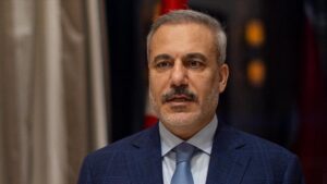 فيدان: إعمار غزة وإدارته يجب أن تكون بيد الفلسطينيين