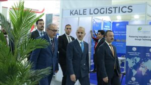 وزير النقل التركي: ندرك أهمية قناة السويس وضرورة زيادة قدرتها الاستيعابية