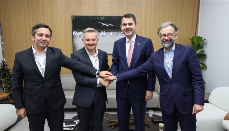 وزير البيئة التركي يبحث استضافة بلاده لمؤتمر "كوب 31" العام المقبل