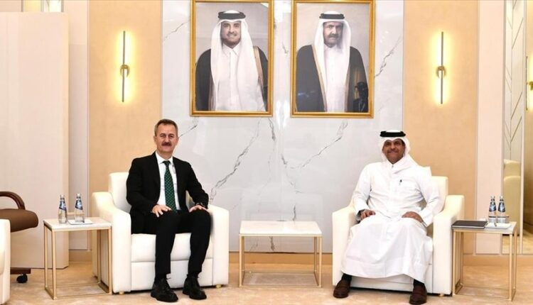 رئيس الصناعات الدفاعية التركي يعقد بالدوحة مباحثات مع وزراء 3 دول