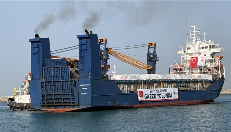 سفينة الخير التركية الـ20 ترسو في العريش دعمًا لغزة المحاصرة