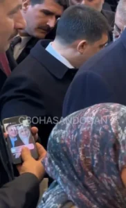 صورة على هاتف أردوغان تخطف الأنظار في عيد الأم.. وكلمات مؤثرة عن والدته تعود للواجهة.  1